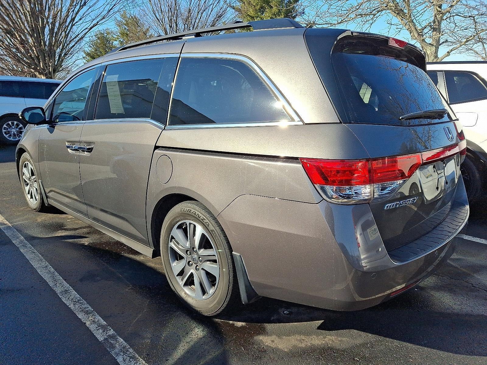2015 Honda Odyssey Touring with DVD Rear Entertainment System and Navigation