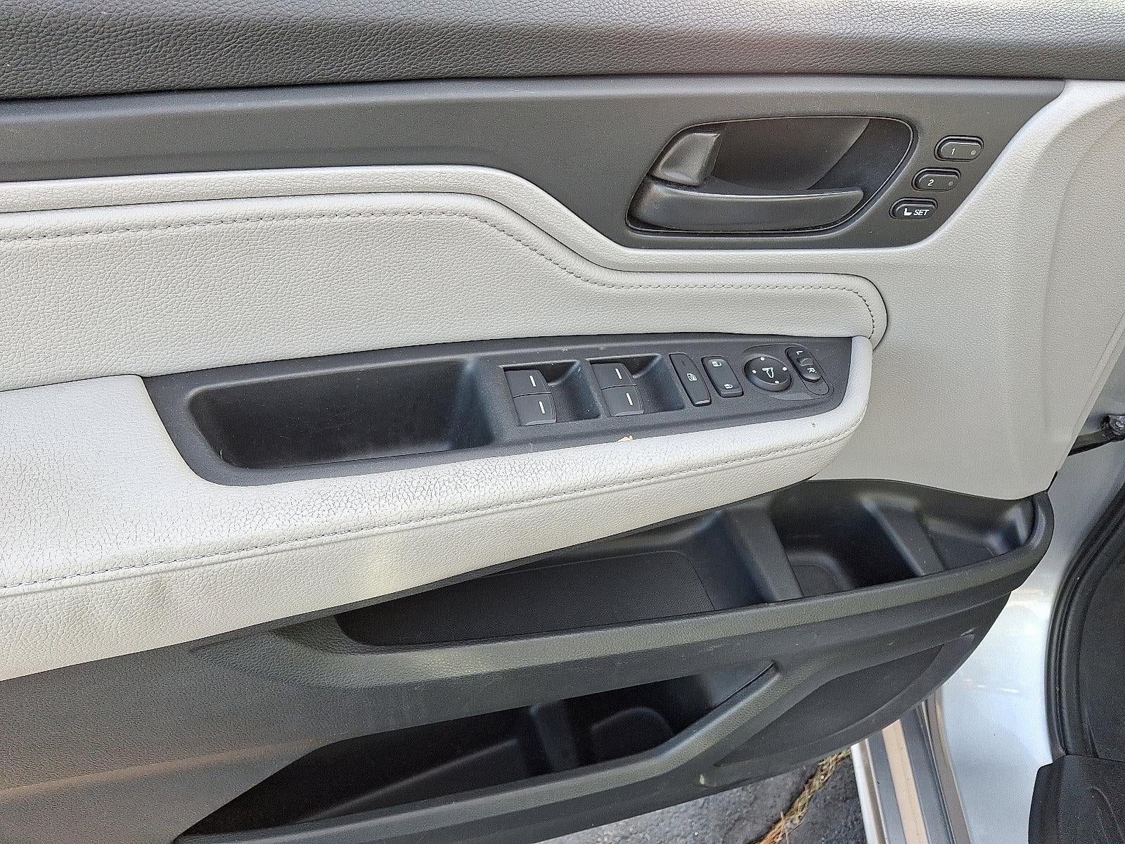 2018 Honda Odyssey Touring Auto