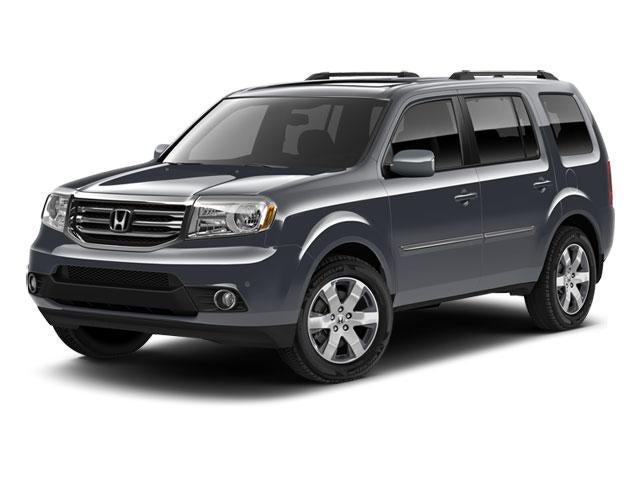 2012 Honda Pilot 4WD Touring with DVD Rear Entertainment System and Navigation