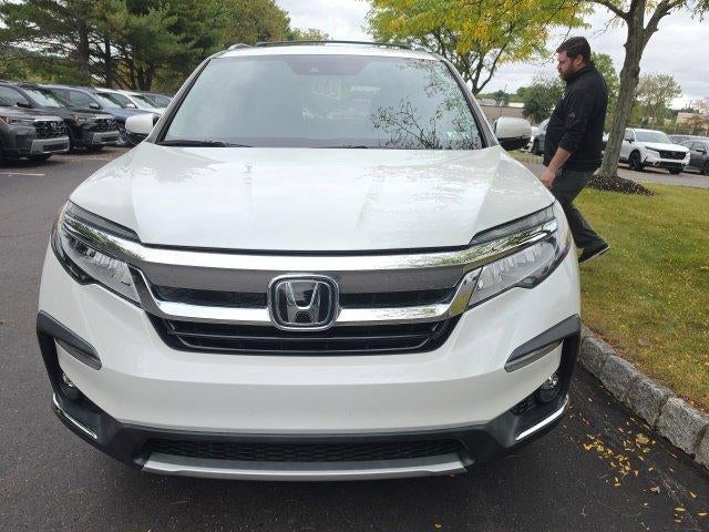 2022 Honda Pilot Touring 8-Passenger AWD