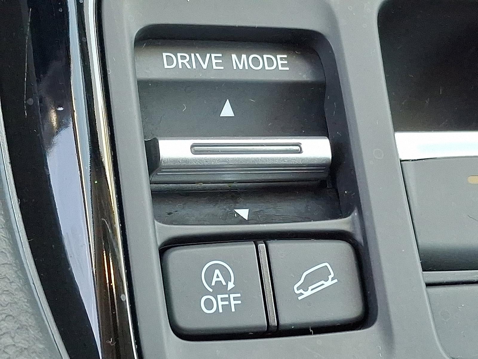 2023 Honda Pilot EX-L 8 Passenger AWD