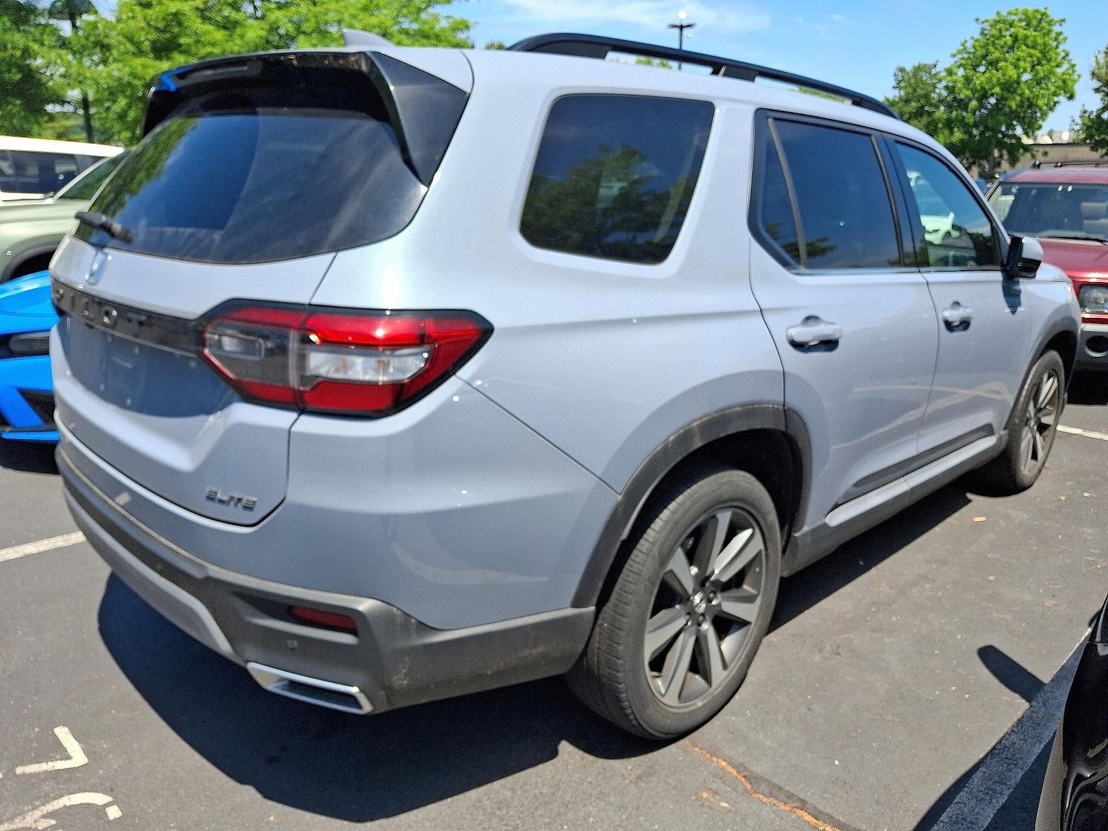 2024 Honda Pilot Elite AWD