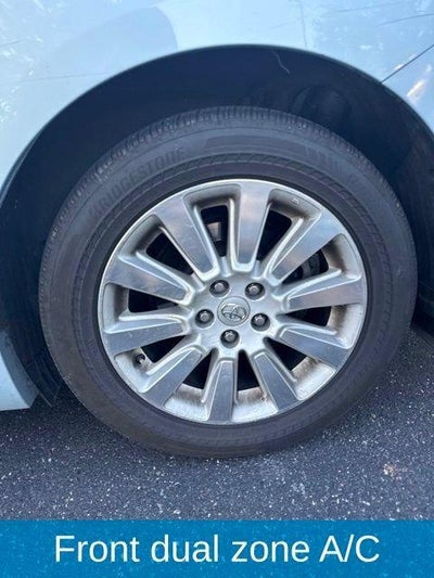 2015 Toyota Sienna 5dr 7-Pass Van XLE AWD (Natl)