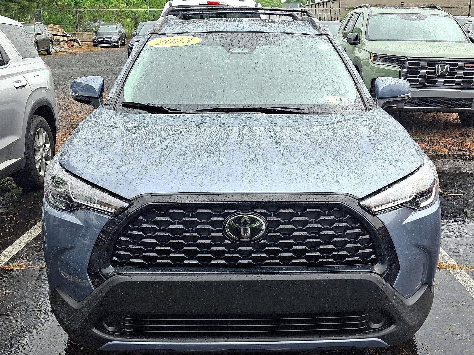 2023 Toyota Corolla Cross LE 4WD (Natl)