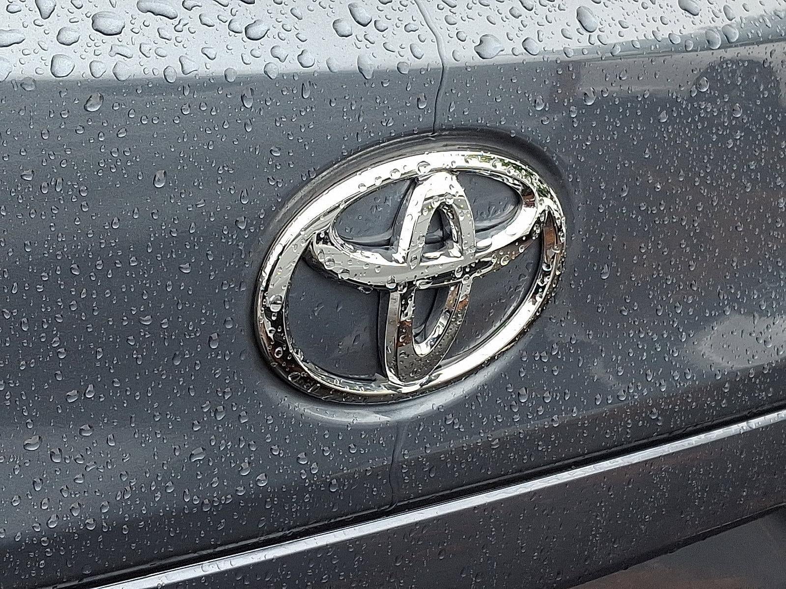 2023 Toyota Corolla Cross LE 4WD (Natl)