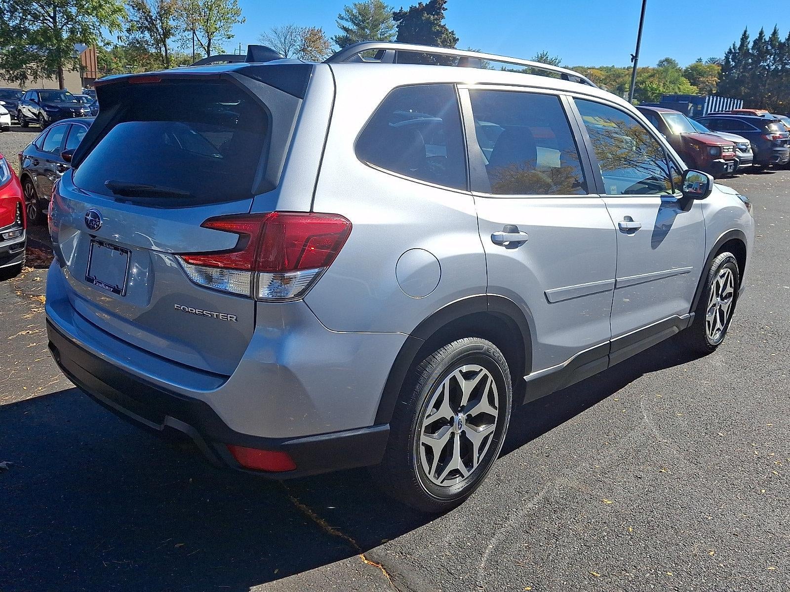 2024 Subaru Forester Premium AWD