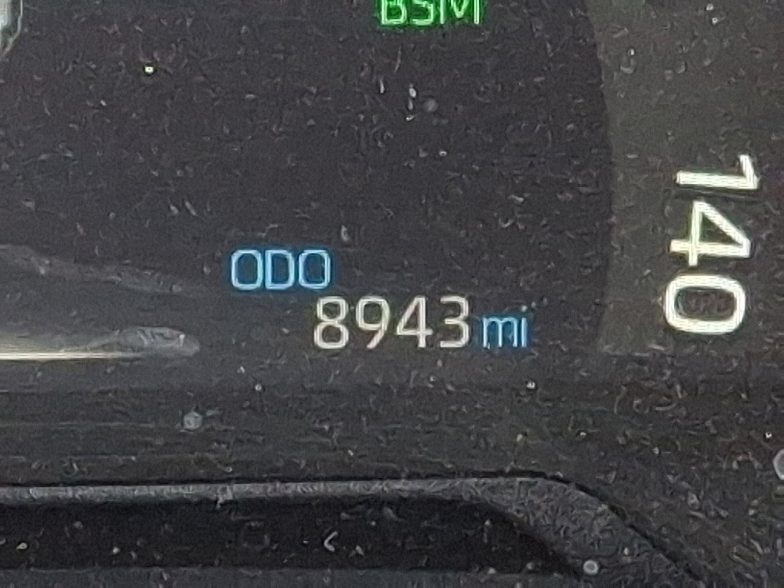 2025 Toyota RAV4 Hybrid XLE AWD (Natl)