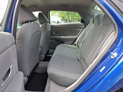 2023 Hyundai ELANTRA SEL IVT