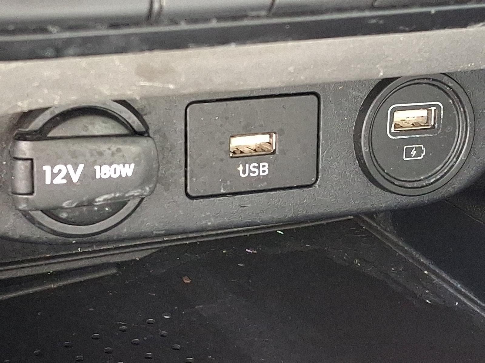 2023 Hyundai ELANTRA SEL IVT