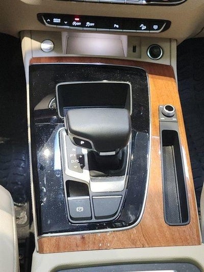 2022 Audi Q5 S line Premium Plus 45 TFSI quattro