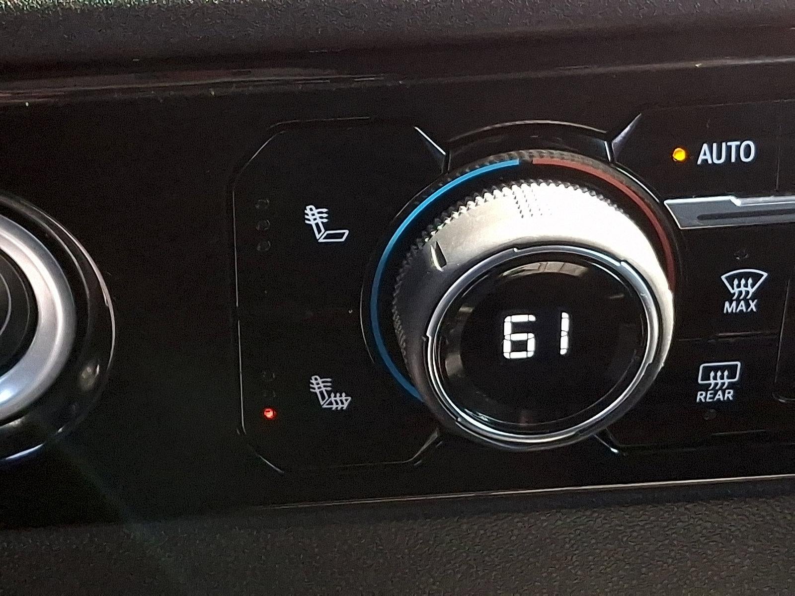 2022 Chevrolet Silverado 1500 Crew Cab Short Box 4-Wheel Drive LT 2FL