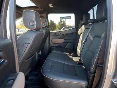 2024 GMC Canyon Crew Cab Short Box 4-Wheel Drive Denali