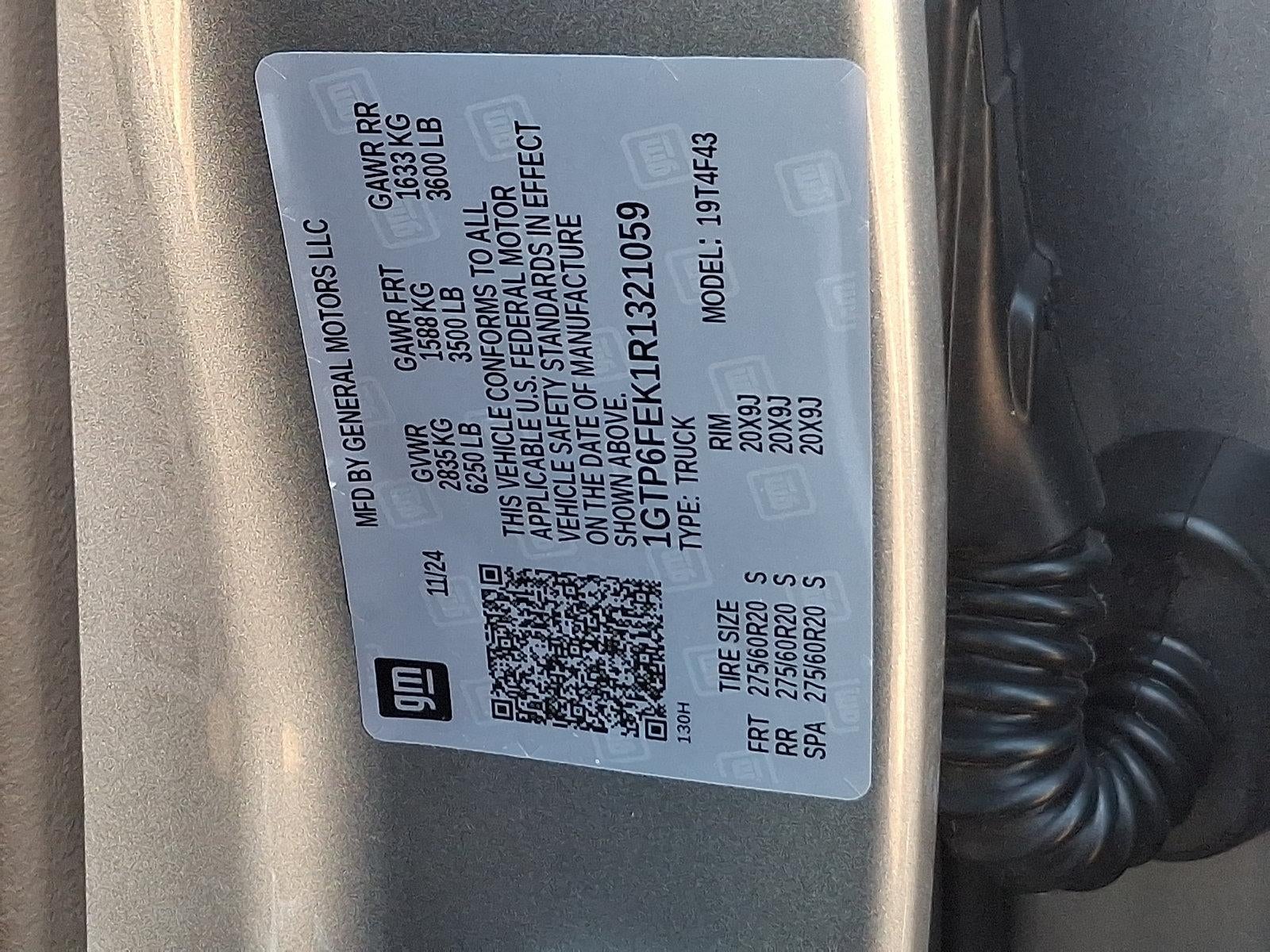 2024 GMC Canyon Crew Cab Short Box 4-Wheel Drive Denali