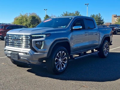 2024 GMC Canyon Crew Cab Short Box 4-Wheel Drive Denali