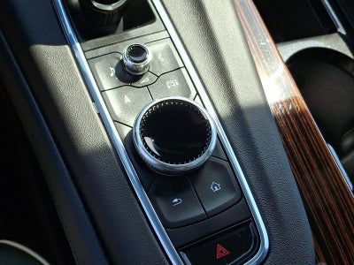 2023 Cadillac Escalade ESV 4WD Premium Luxury