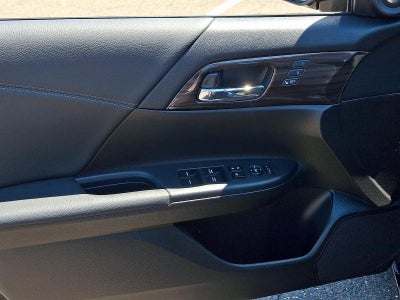 2016 Honda Accord Sedan EX-L CVT PZEV with Navigation and Honda Sensing