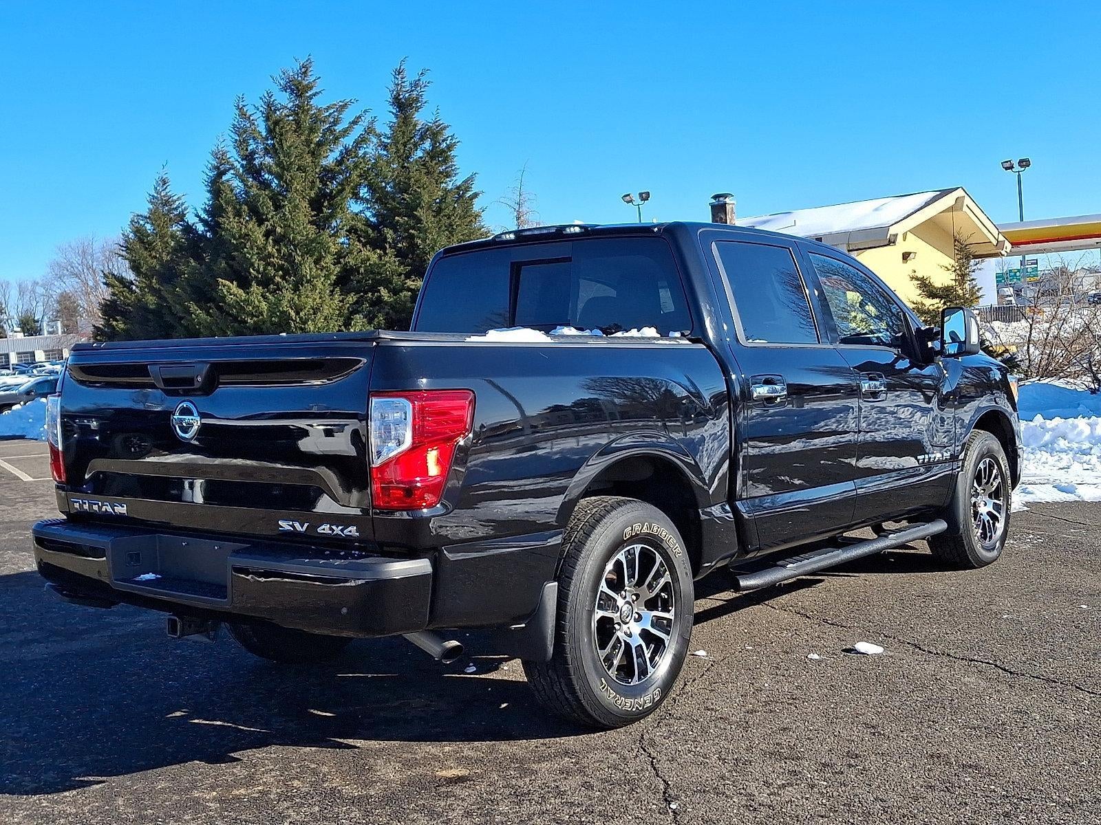2021 Nissan Titan 4x4 Crew Cab SV
