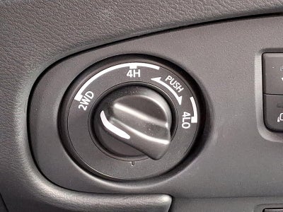 2024 Nissan Frontier Crew Cab 4x4 Long Bed SV