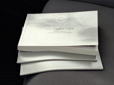 2024 Nissan Frontier Crew Cab 4x4 Long Bed SV