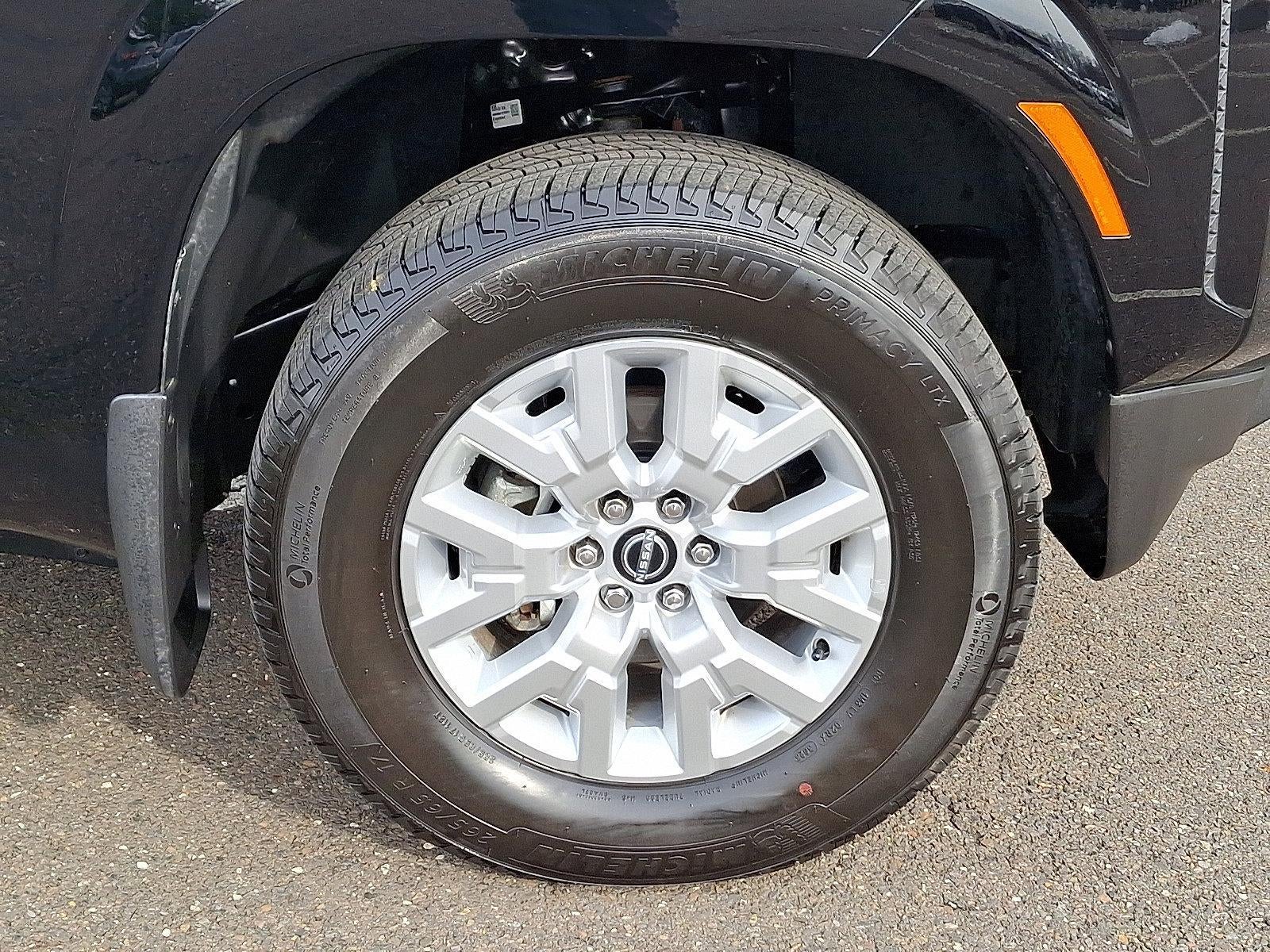 2024 Nissan Frontier Crew Cab 4x4 Long Bed SV