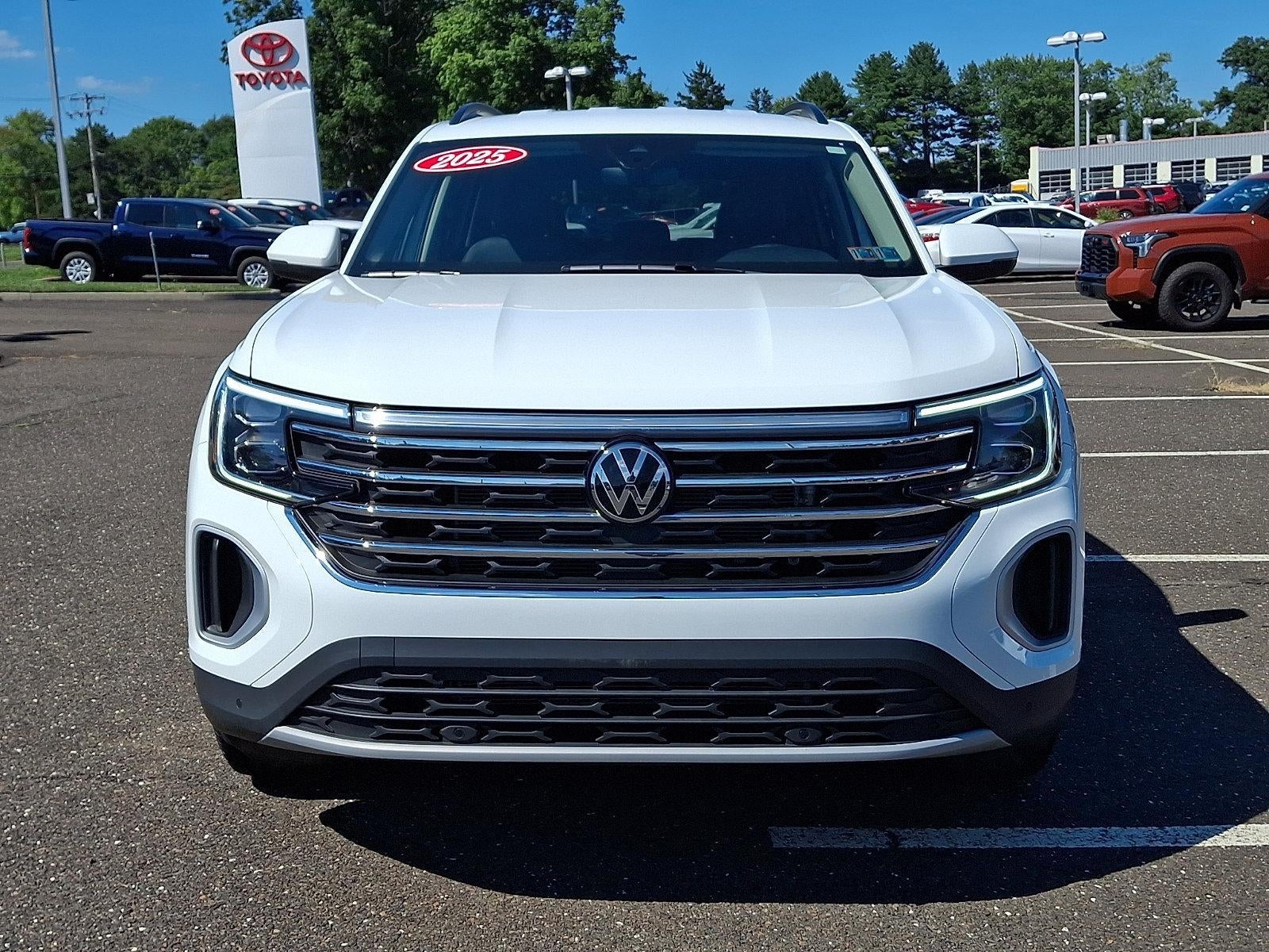 2025 Volkswagen Atlas 2.0T SE w/Technology 4MOTION