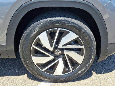2025 Volkswagen Atlas 2.0T SE w/Technology FWD