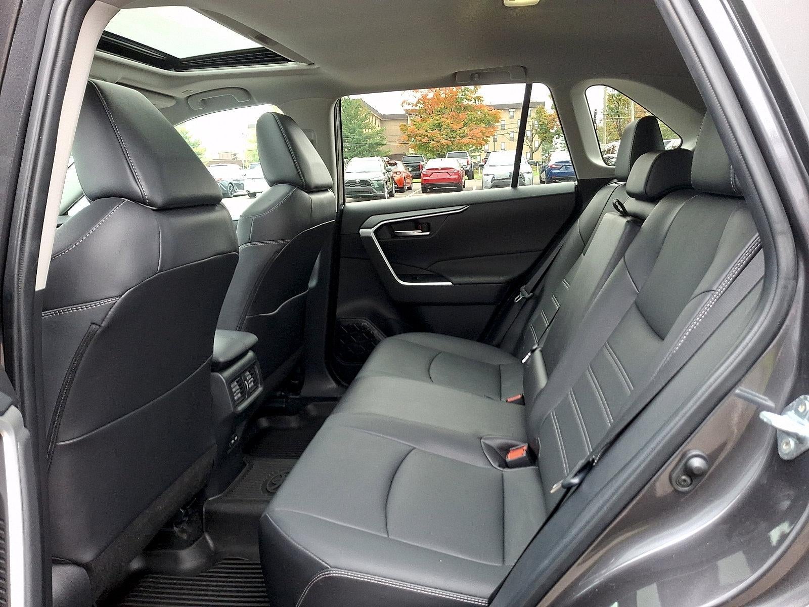 2024 Toyota RAV4 XLE Premium AWD (Natl)