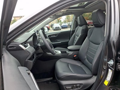 2024 Toyota RAV4 XLE Premium AWD (Natl)