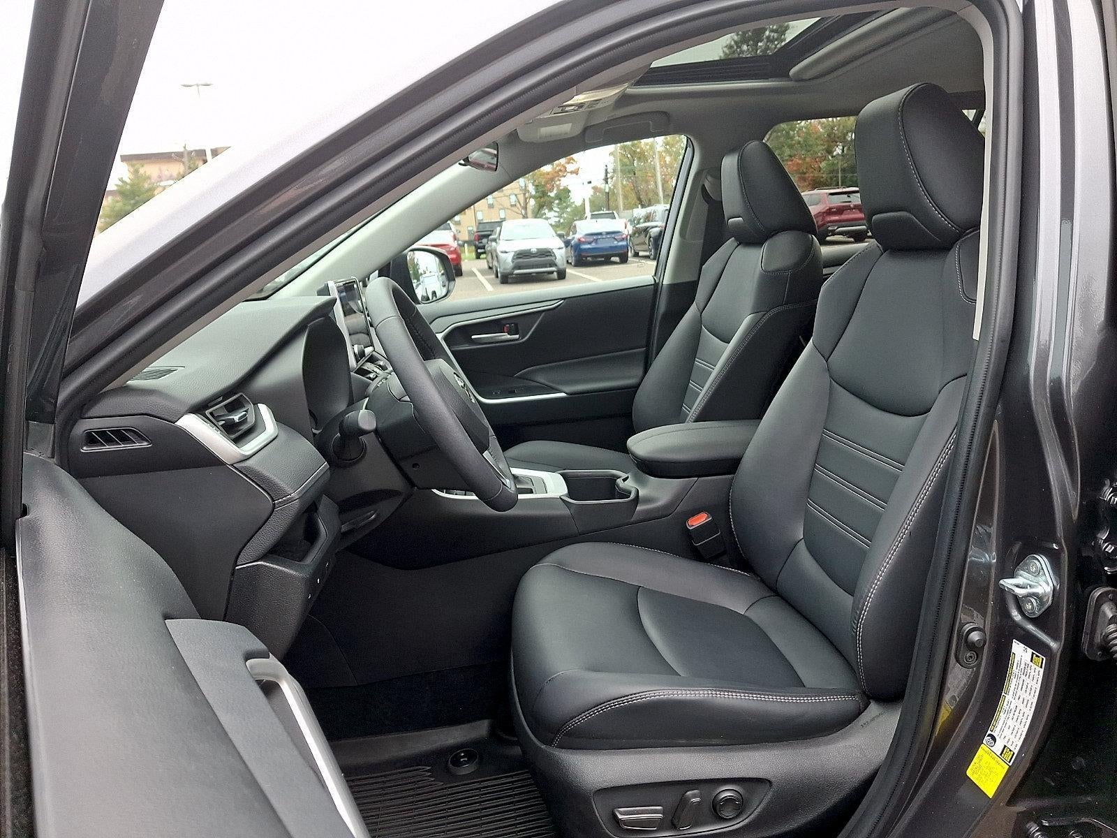 2024 Toyota RAV4 XLE Premium AWD (Natl)