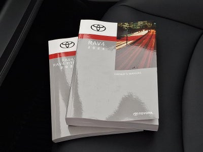 2024 Toyota RAV4 XLE Premium AWD (Natl)