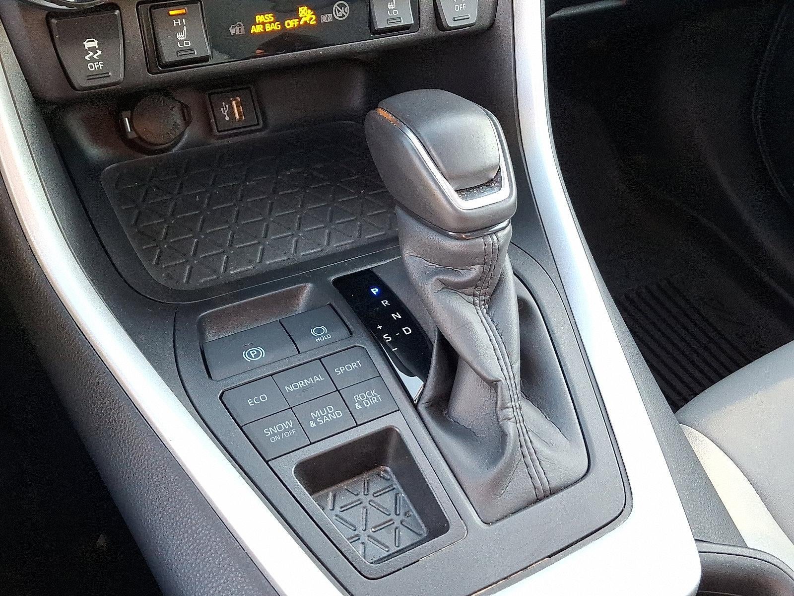 2025 Toyota RAV4 XLE Premium AWD (Natl)