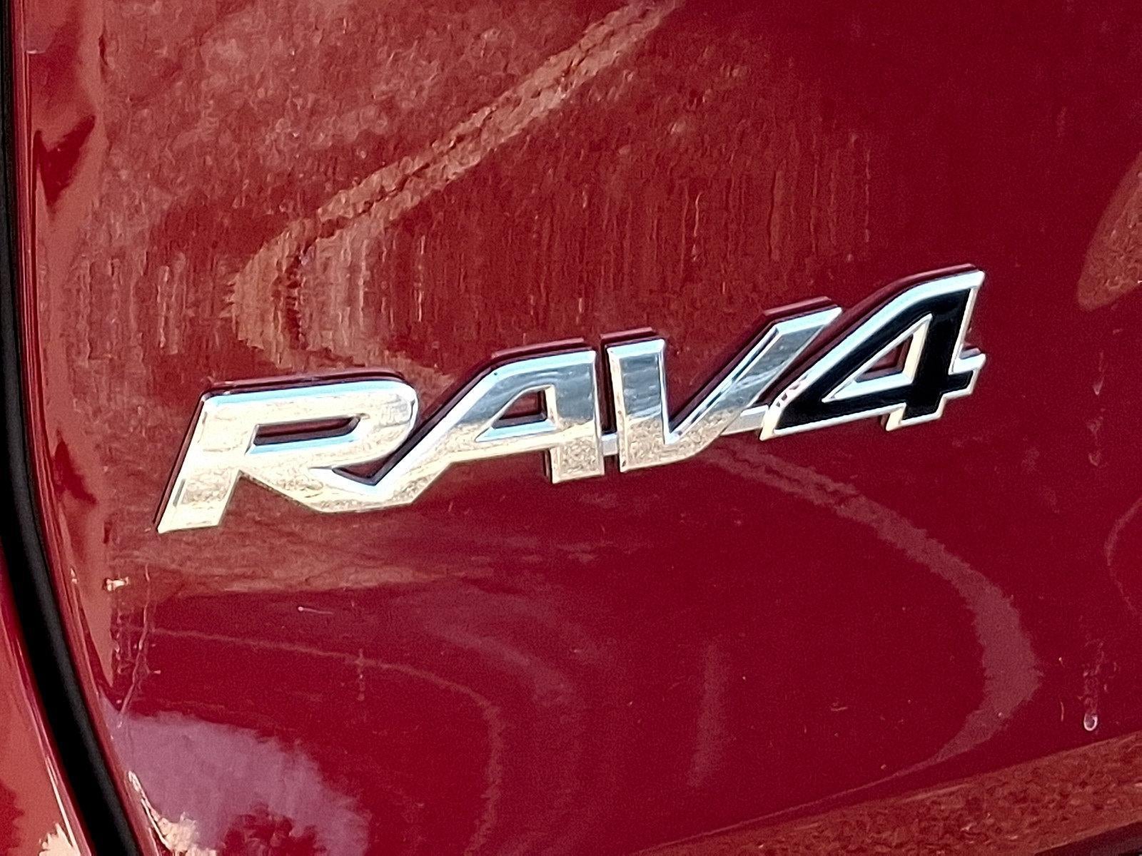 2025 Toyota RAV4 XLE Premium AWD (Natl)