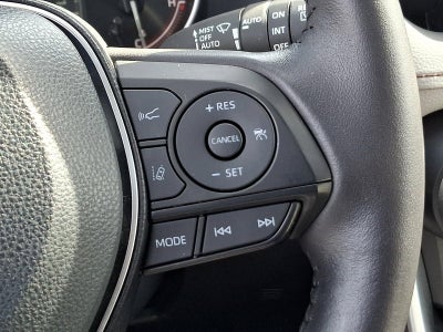 2025 Toyota RAV4 XLE Premium AWD (Natl)