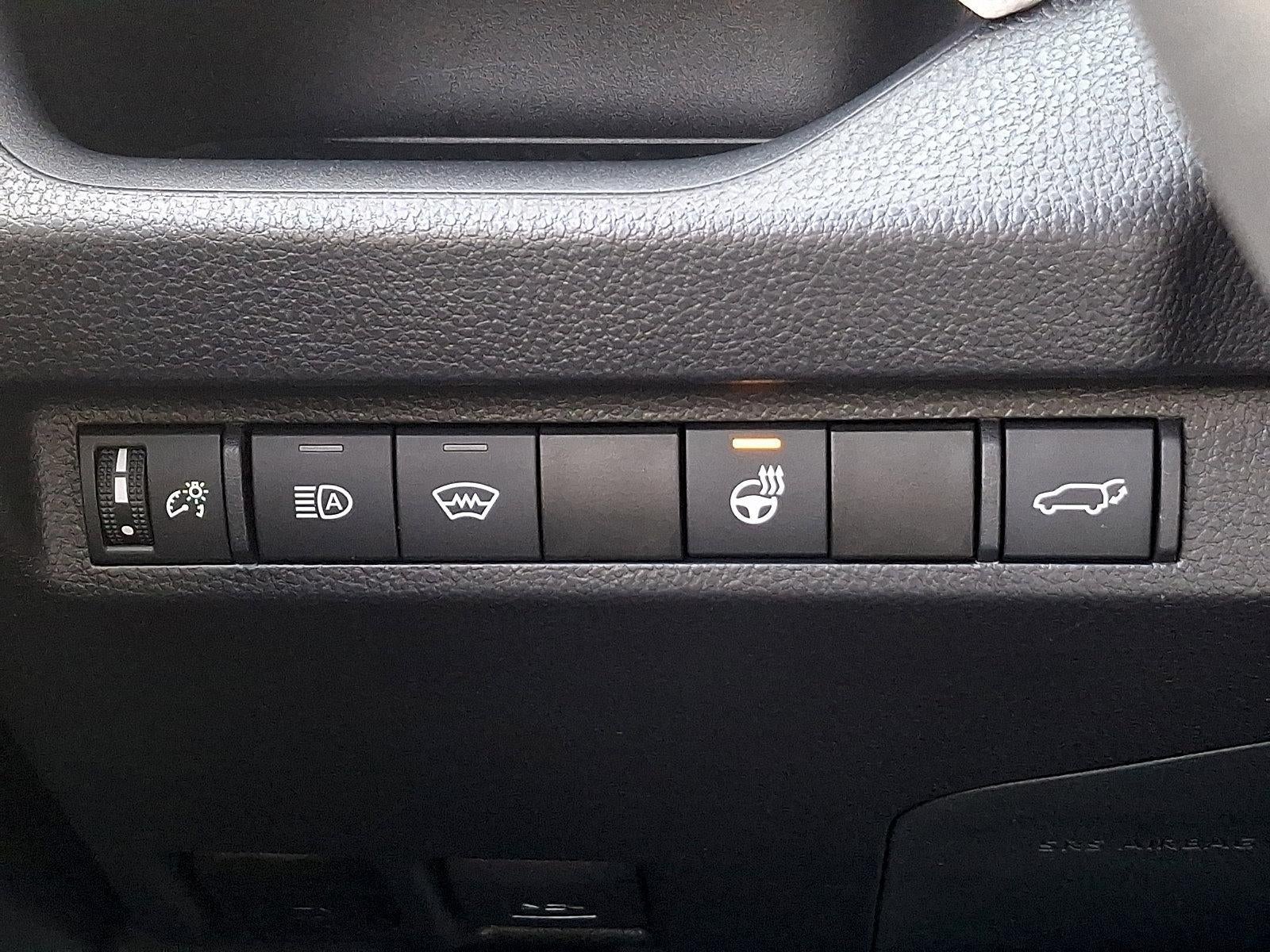 2025 Toyota RAV4 XLE Premium AWD (Natl)