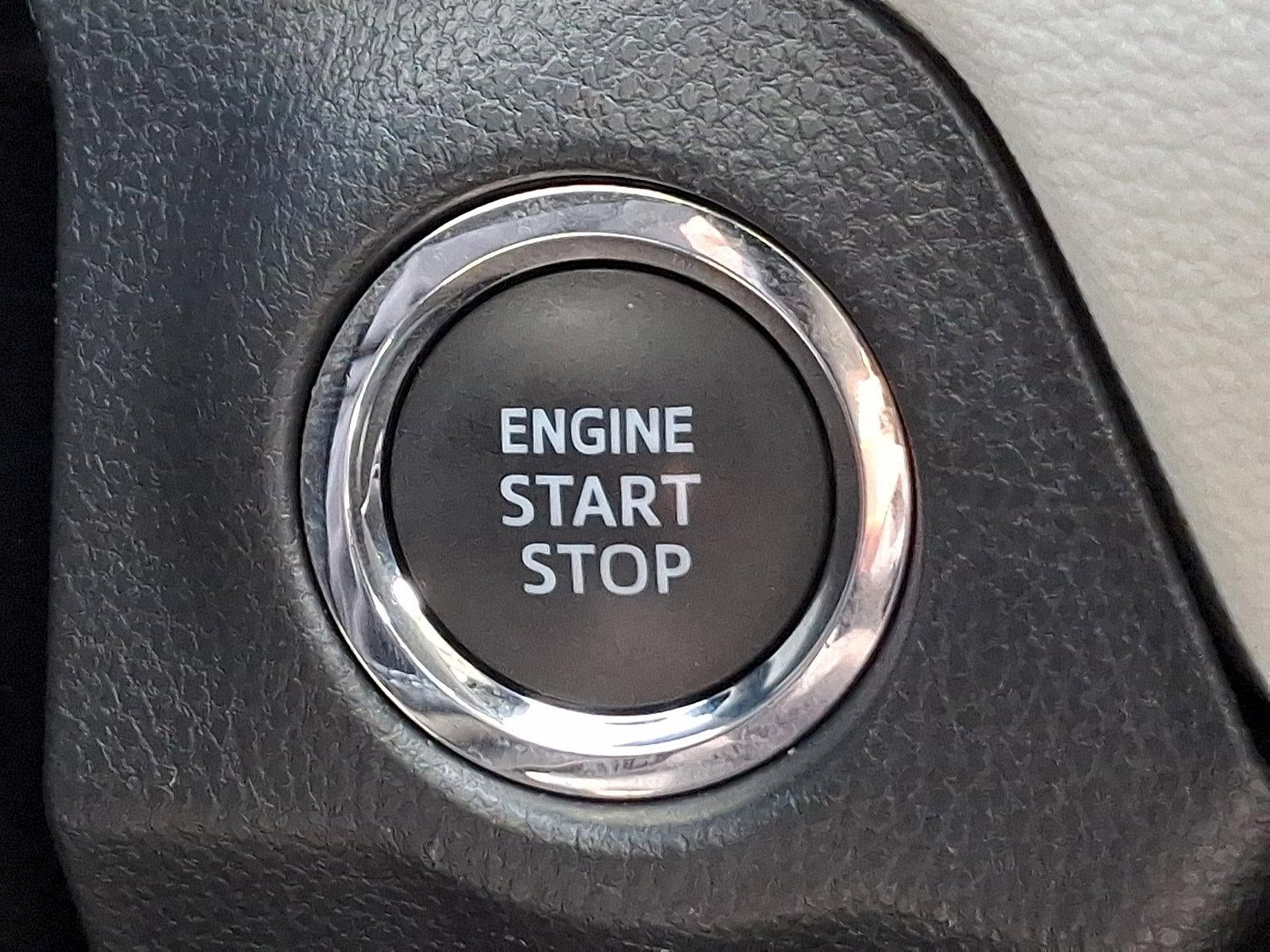 2025 Toyota RAV4 XLE Premium AWD (Natl)