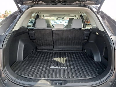 2025 Toyota RAV4 XLE Premium AWD (Natl)