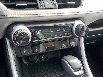 2025 Toyota RAV4 XLE Premium AWD (Natl)