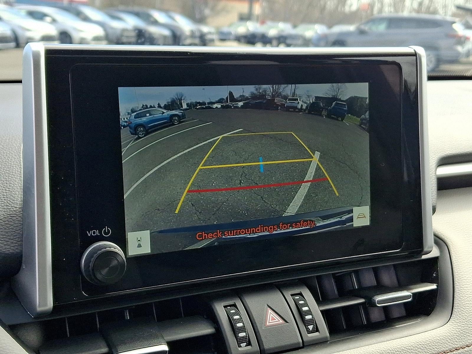 2025 Toyota RAV4 XLE Premium AWD (Natl)