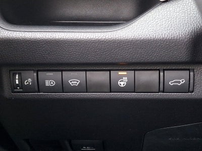 2025 Toyota RAV4 XLE Premium AWD (Natl)