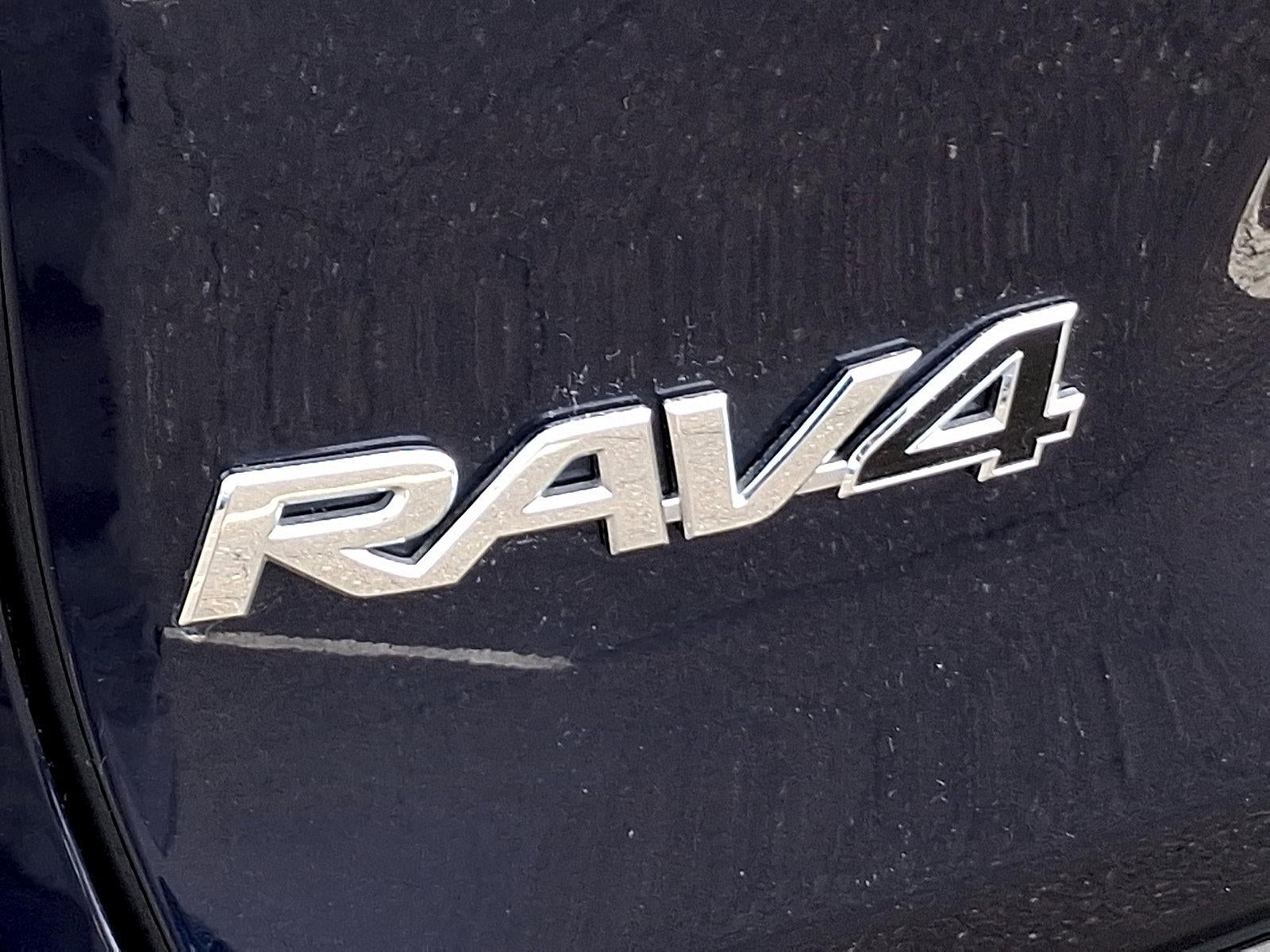 2025 Toyota RAV4 XLE Premium AWD (Natl)