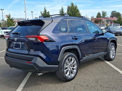 2025 Toyota RAV4 XLE Premium AWD (Natl)