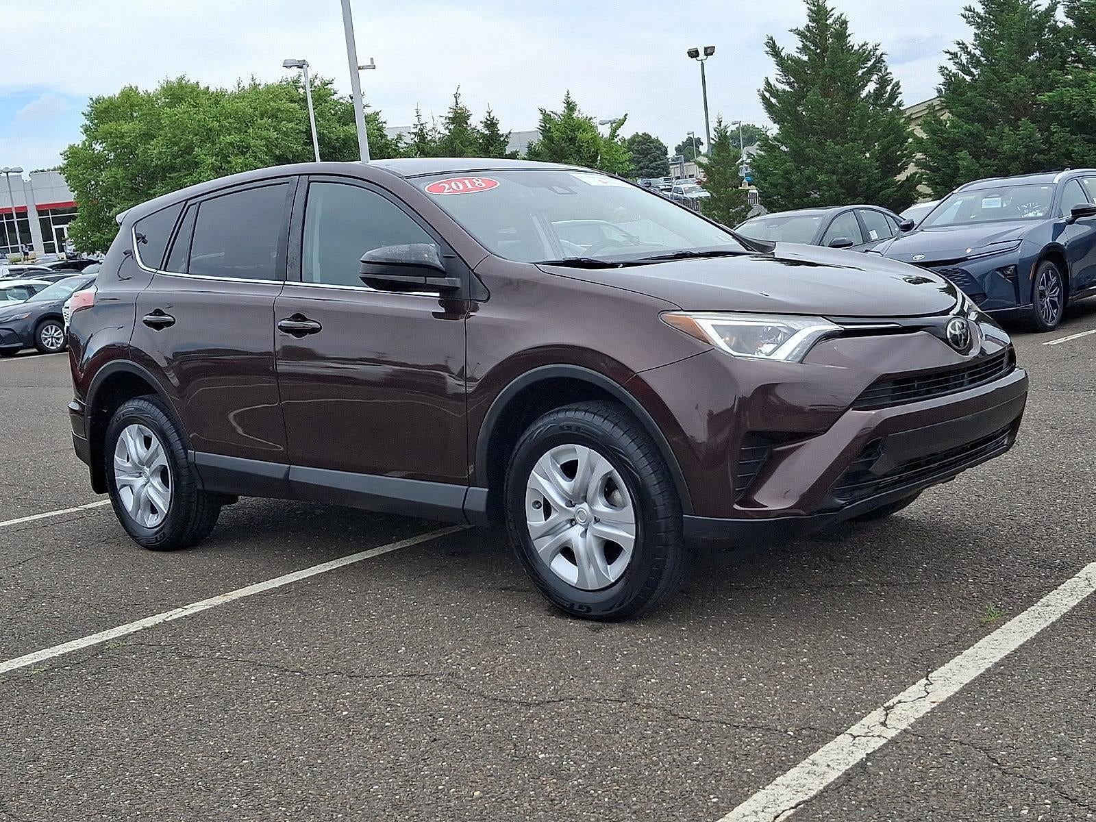 2018 Toyota RAV4 LE AWD (Natl)