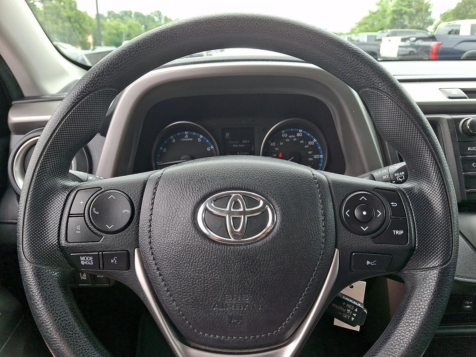2018 Toyota RAV4 LE AWD (Natl)