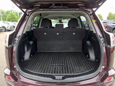 2018 Toyota RAV4 LE AWD (Natl)