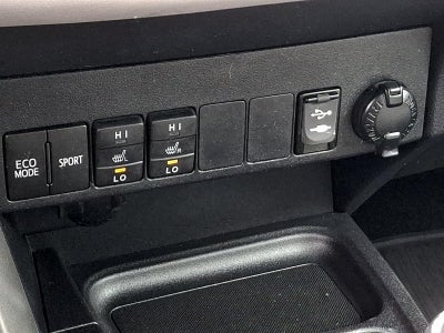 2016 Toyota RAV4 AWD 4dr Limited (Natl)