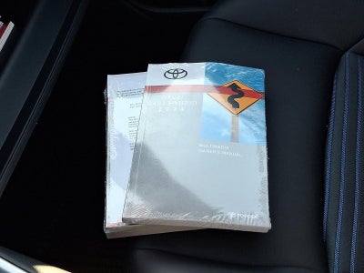 2024 Toyota RAV4 Hybrid XSE AWD (Natl)