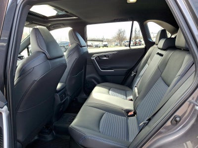 2025 Toyota RAV4 Hybrid XSE AWD (Natl)