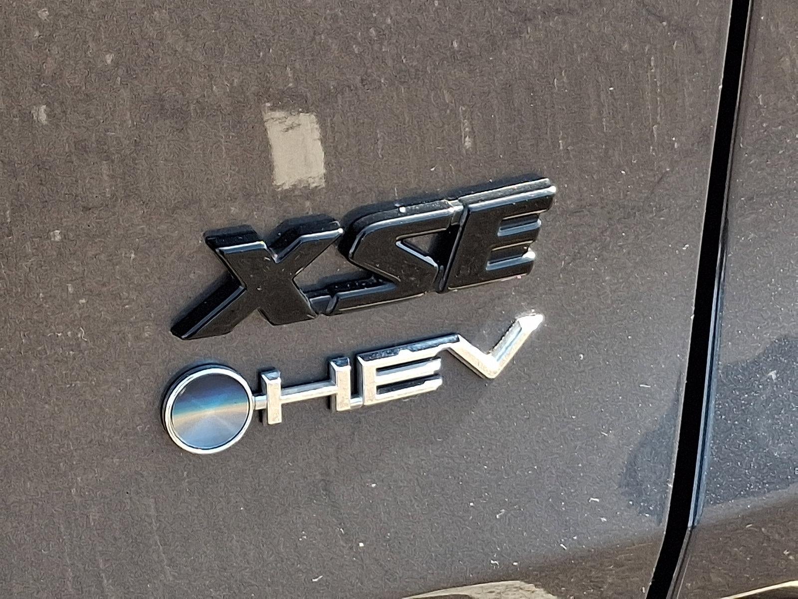 2025 Toyota RAV4 Hybrid XSE AWD (Natl)