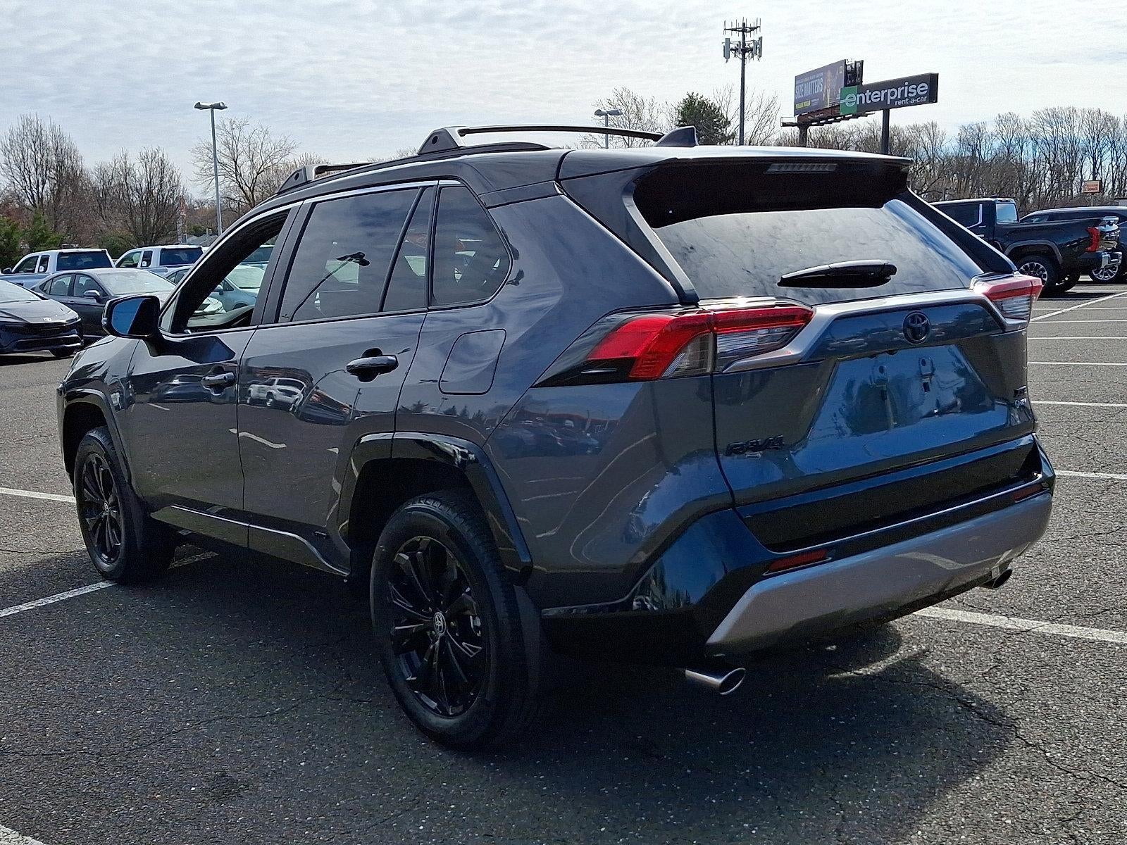 2025 Toyota RAV4 Hybrid XSE AWD (Natl)