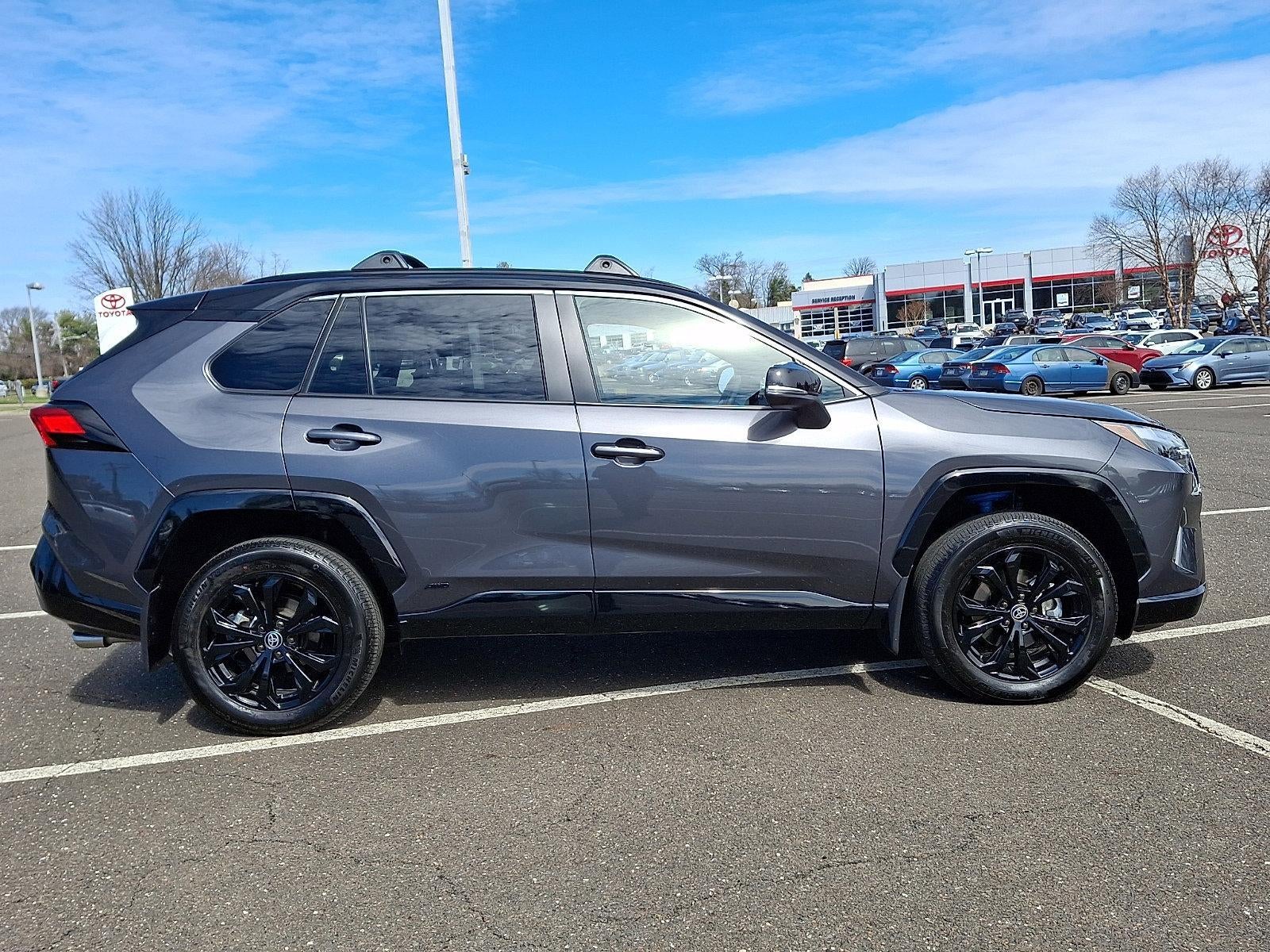 2025 Toyota RAV4 Hybrid XSE AWD (Natl)